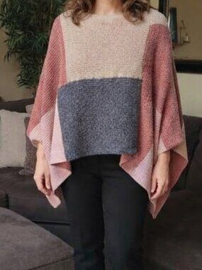 NWT by Odiva overhead poncho